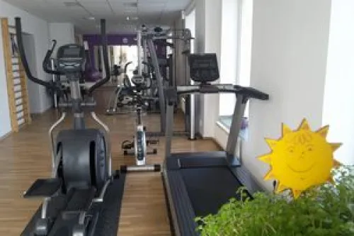 B FITNESS