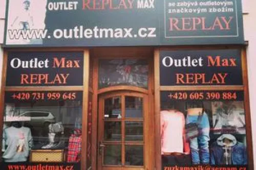 Outlet Max